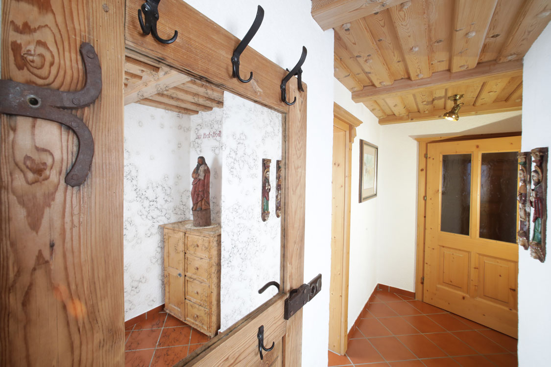 Eingangsbereich mit Garderobe